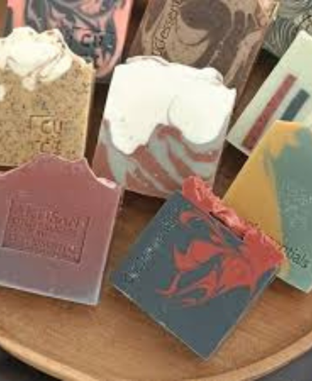 HANDCRAFTED NATURAL SOAP BAR